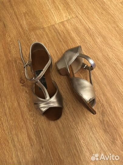 Туфли для бальных танцев