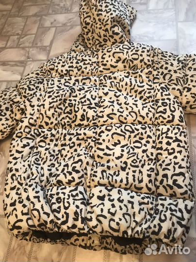 Куртка женская новая 36 размер