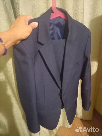 Костюм школьный