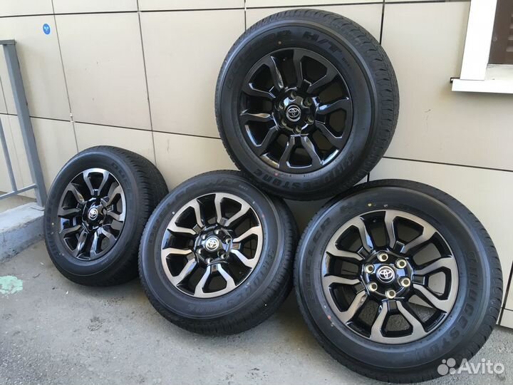 Оригинал toyota black onyx 21 год новые колеса