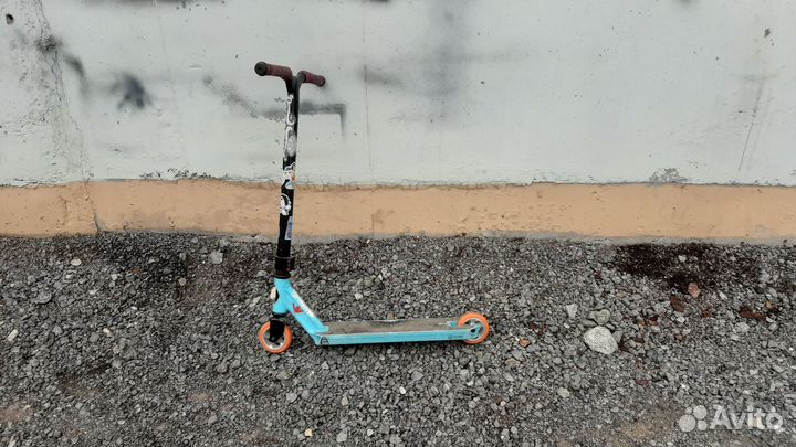 Трюковой самокат