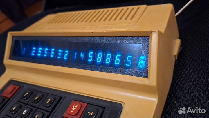 Советский калькулятор Электроника Б3-05М