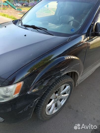 Mitsubishi Outlander 2.4 CVT, 2011, 210 992 км