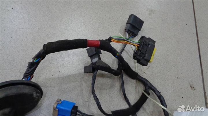 Проводка двери передней левой Kia Ceed 2012-2018