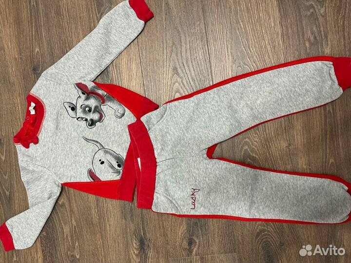 Костюм спортивный для девочки,110/5 лет