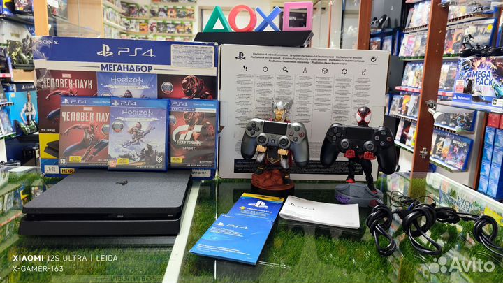 PS4 Slim 1TB(2208-2021) 2 Геймпада/3Диска Хит
