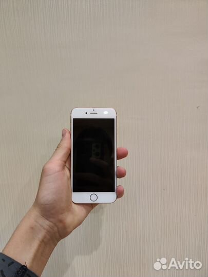 iPhone 6S, 64 ГБ