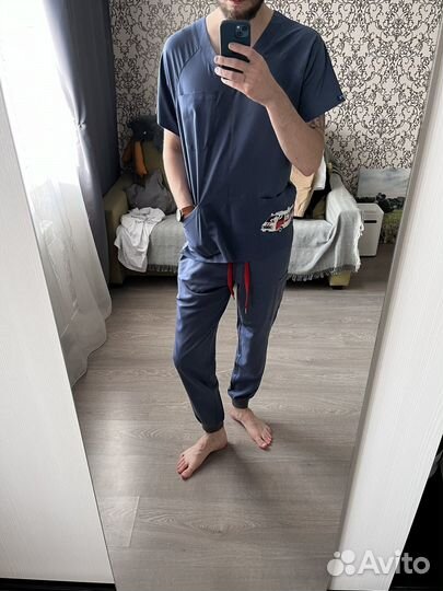 Медицинский костюм DOC's