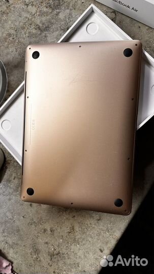 MacBook Air 13 (2019) 128 гб Core i5 RAM 8гб