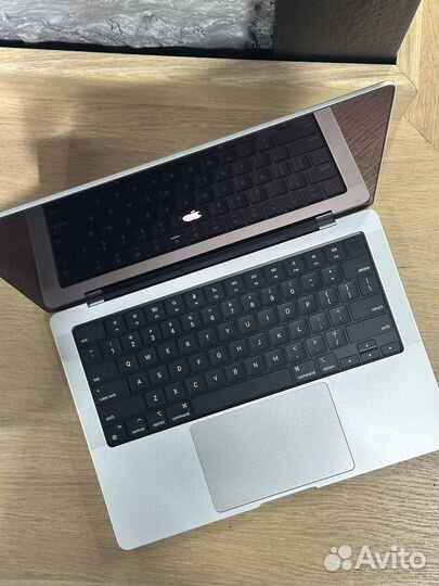 Apple Macbook Pro 14 M2 Max 8TB 96GB