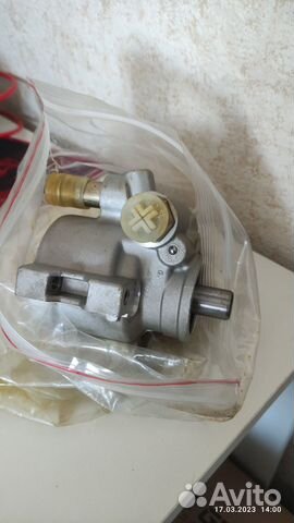Насос гур volvo 440 VO3413725 Renault