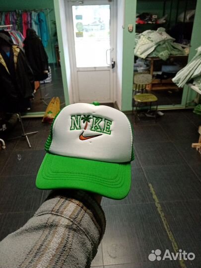 Бейсболка с вышивкой Nike