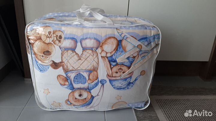 Набор в детскую кроватку 7 предметов 