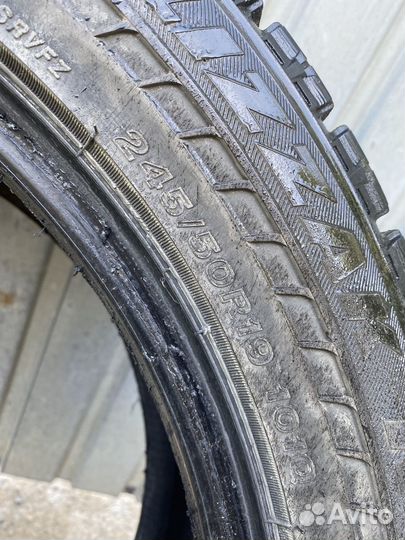 Bridgestone Blizzak RFT 245/50 R19 82N