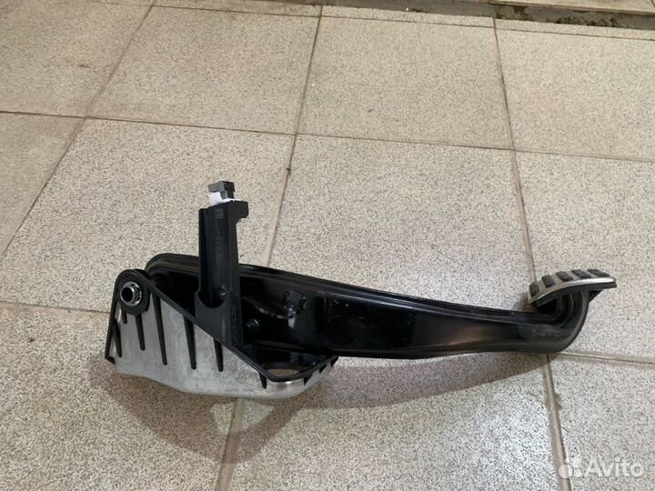 Педаль тормоза Mercedes-Benz Ml W166 M157 2013