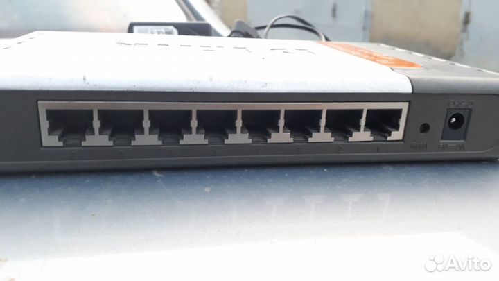 Коммутатор(switch) 8портов d-link des-2108