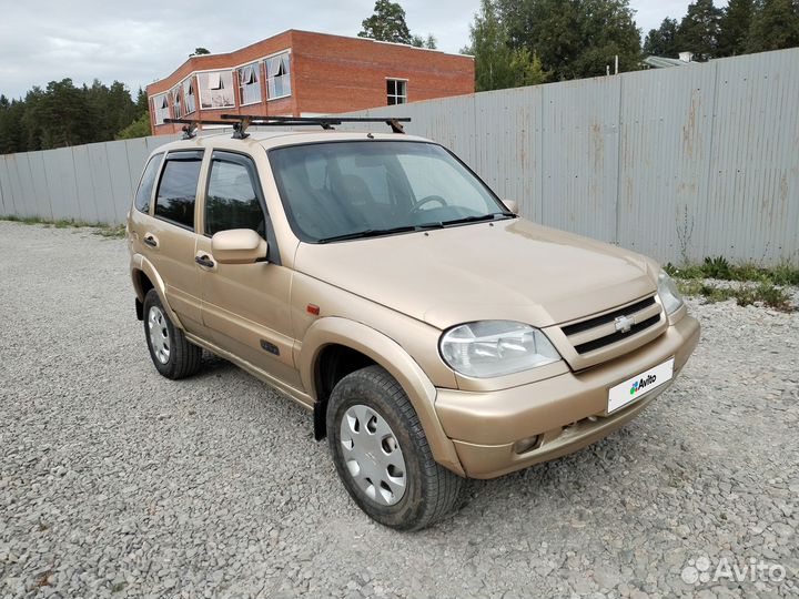 Chevrolet Niva, 2006