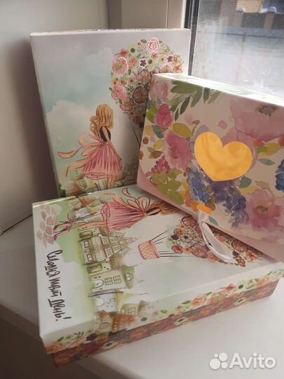 Коробка подарочная