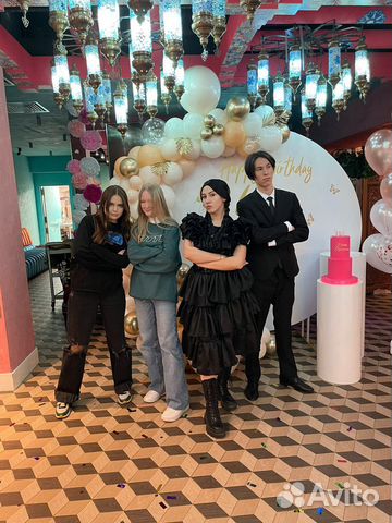 Аниматор Уэнздей, Венсдей Адамс на день рождение