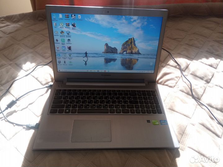 Ноутбук lenovo