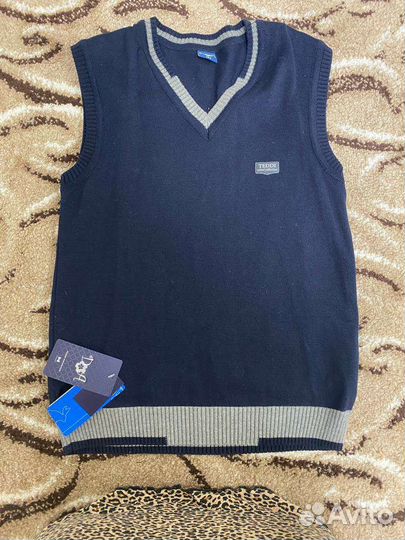 Жилетка для мальчика школьная 152