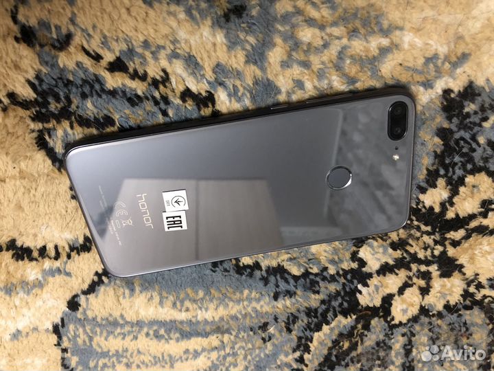 Телефон honor 9 lite
