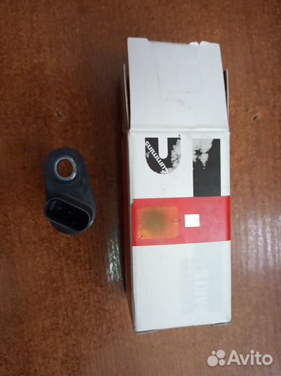 Датчик положения коленвала cummins 4327230