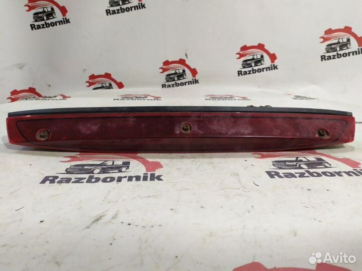 Стоп-сигнал дополнительный Mercedes Viano W639