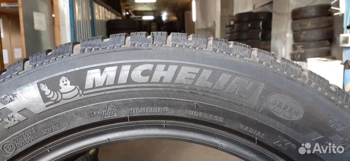 Michelin Pilot Alpin PA4 235/55 R17