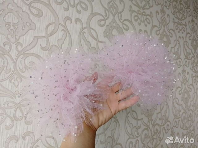 Пышные банты огромные