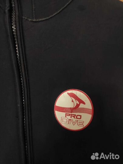 Костюм для плавания