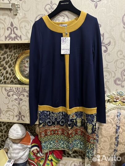 Платье трикотажное новое Budumamoy