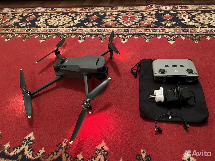 Квадрокоптер dji mavic 3