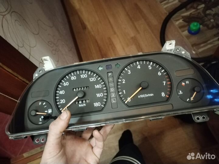Щиток приборов jzx90