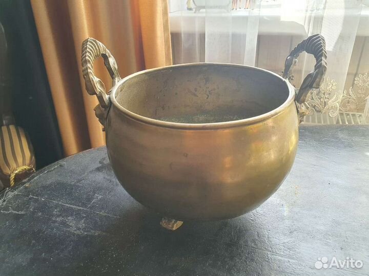 Кашпо ваза бронза