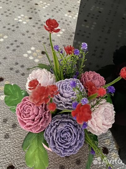 Букет пионов из мыла