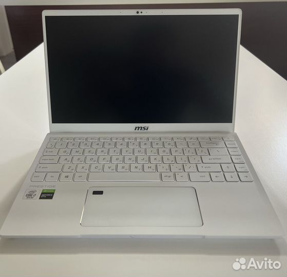 Ноутбук MSI Prestige 14