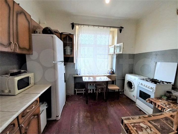 Комната 55 м² в 3-к., 4/4 эт.