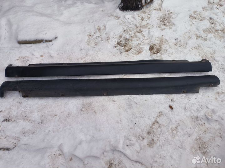 Накладки порогов Mazda Xedos 6