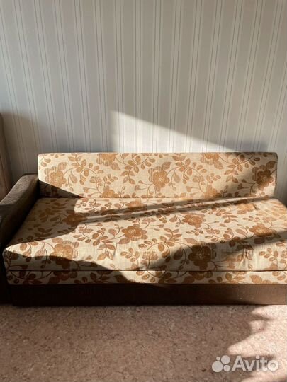 Диван раскладной б/у