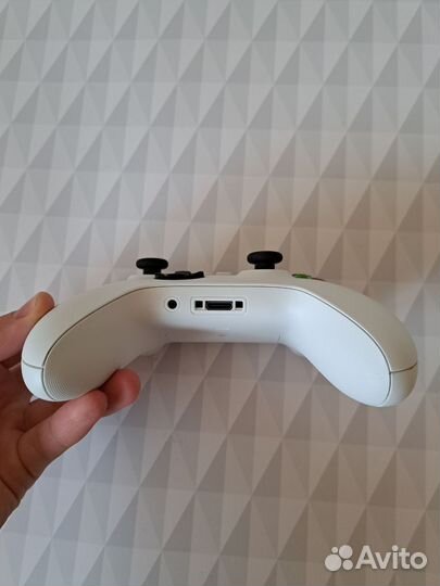 Джойстик xbox series