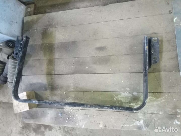 Рамка нижняя радиатра Газель
