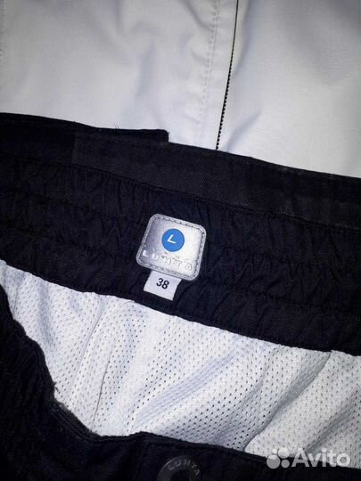 Женский костюм