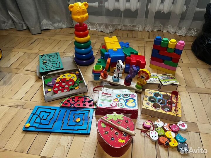 Развивающие игрушки сортер кубики пирамиды