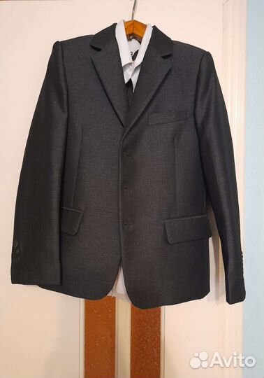 Пиджак и брюки для мальчика