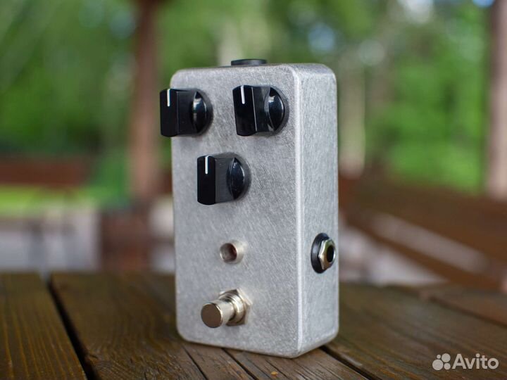 Гитарная педаль Deep Blue Delay