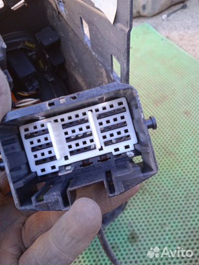 Подлокотник Ford Focus 3 iqdb 2013