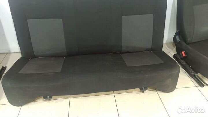 Сиденья комплект Рено