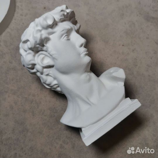 Статуя давида