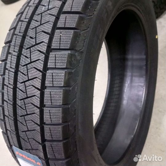 Formula Ice FR 215/55 R18 H